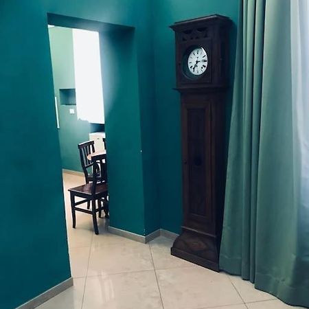 44 Appartamento Nel Centro Di Roma Via Nazionale Екстериор снимка