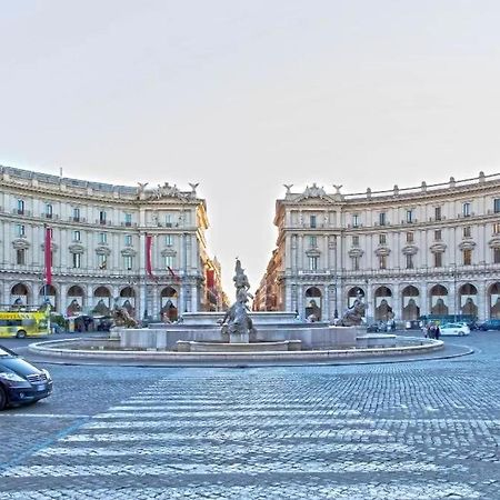 44 Appartamento Nel Centro Di Roma Via Nazionale Екстериор снимка
